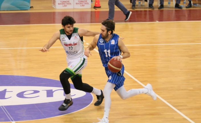 Erkekler Basketbol 1. Ligi: Budo Gemlik: 76 - Kocaeli Büyükşehir Belediyesi Kağıtspor: 97