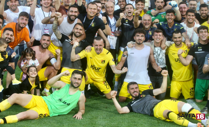 İstanbulspor, 17 yıl sonra Spor Toto Süper Lig’de
